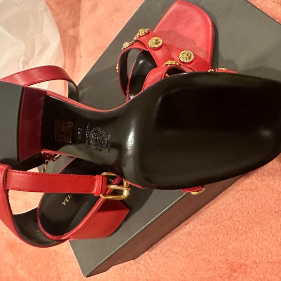 VERSACE SANDALS 👡 WOMEN LEATHER RED DARK RED - Picture 5 of 11
